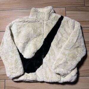 Nike Sportswear Faux Fur Fossil White Womens Big Swoosh Jacket DM1759-238 size S